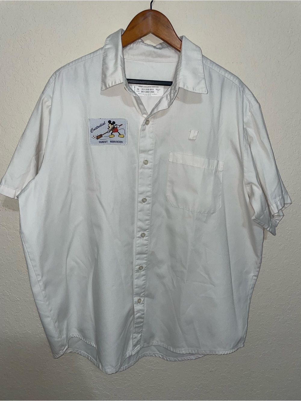 Authentic Vintage Disney Cast Member Custodial Uniform Shirt Mickey Sz Large - Picture 1 of 5